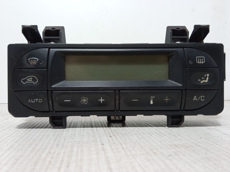 Recambio de mando climatizador para citroën c3 i (fc_, fn_) 1.1 i referencia OEM IAM 96588239XT  