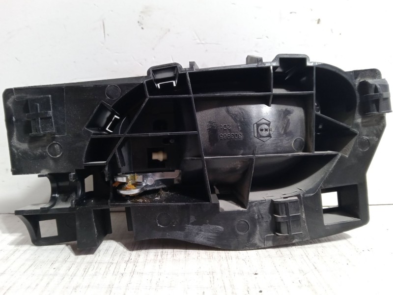 Recambio de maneta interior puerta trasera derecha para peugeot 208 i (ca_, cc_) 1.2 vti 82 referencia OEM IAM   
