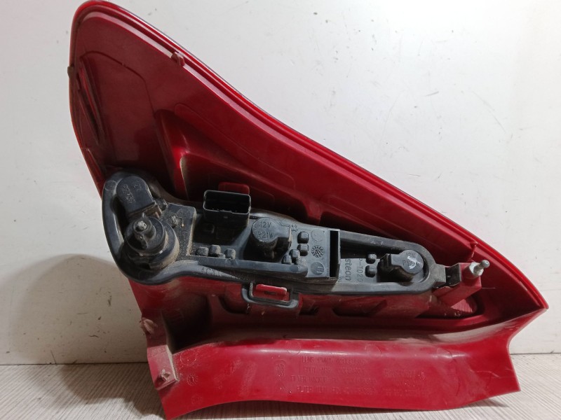 Recambio de piloto trasero derecho para citroën c4 coupé (la_) 1.6 16v referencia OEM IAM   