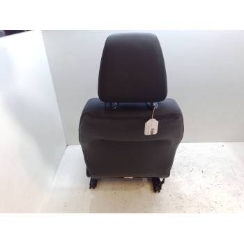 ASIENTO DELANTERO IZQUIERDO 