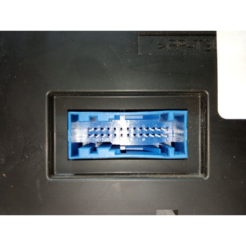 Recambio de mando climatizador para citroën c3 i (fc_, fn_) 1.1 i referencia OEM IAM 96588239XT  