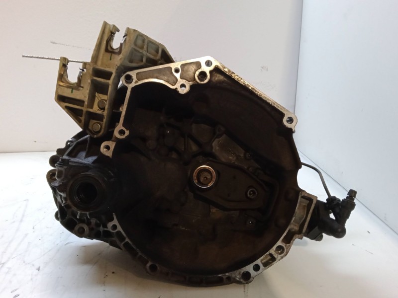 Recambio de caja de cambios manual 5 velocidades para citroën c4 coupé (la_) 1.4 16v referencia OEM IAM   