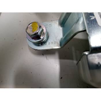 CINTURON SEGURIDAD TRASERO DERECHO 