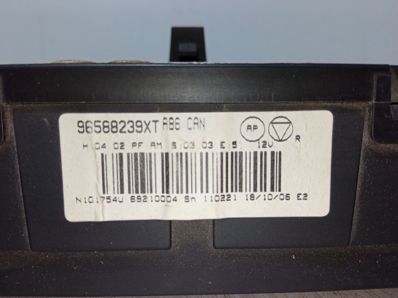 Recambio de mando climatizador para citroën c3 i (fc_, fn_) 1.1 i referencia OEM IAM 96588239XT  