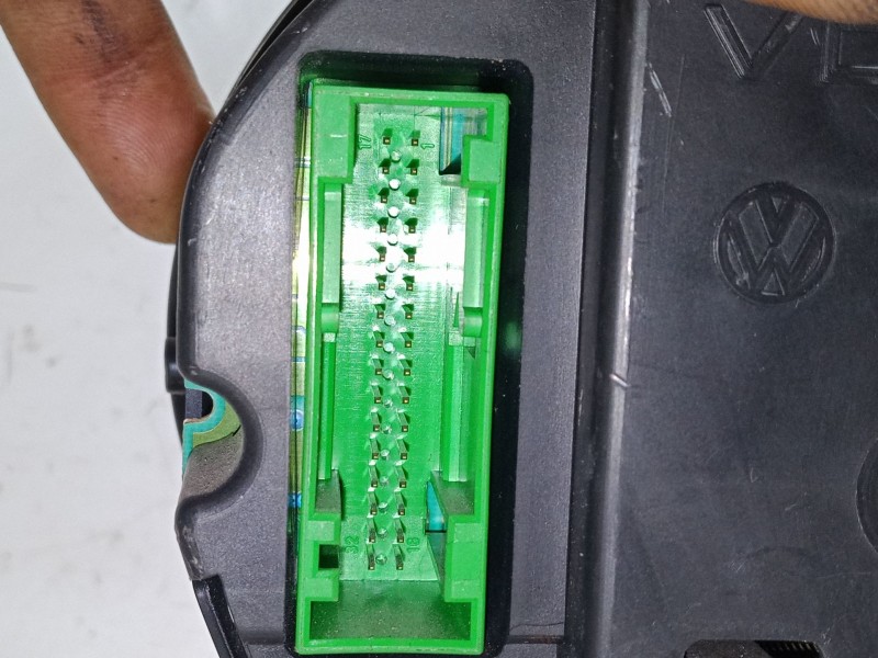 Recambio de cuadro instrumentos para volkswagen polo (9n_, 9a_) 1.4 16v referencia OEM IAM   