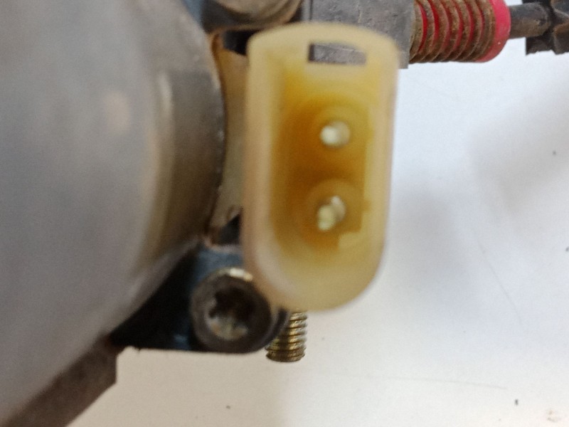 Recambio de elevalunas electrico delantero derecho para ford ka (rb_) 1.3 i referencia OEM IAM 0130821683  