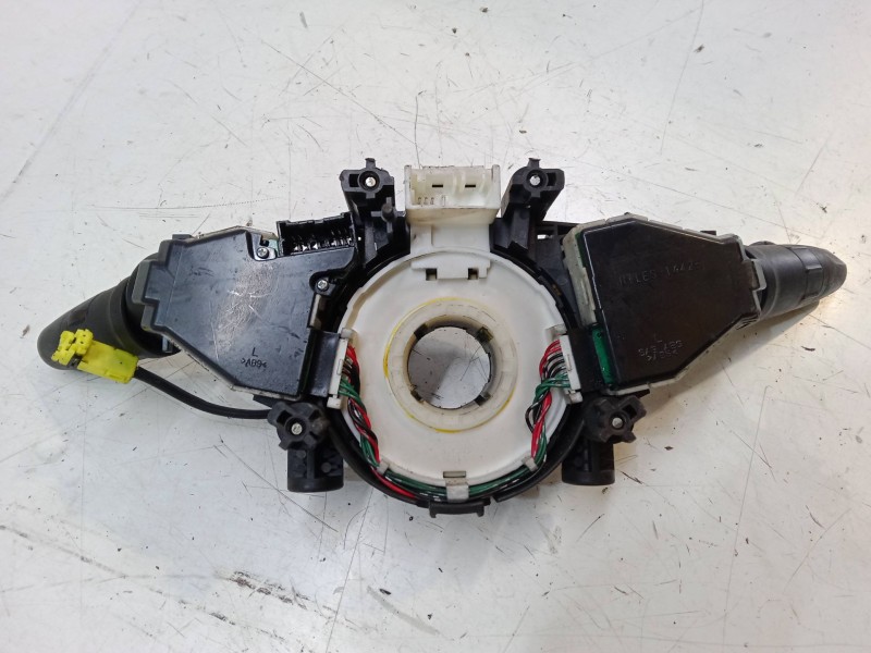 Recambio de mando luces para nissan cabstar (f24m, f24w) 28.11 dci, 32.11 dci, 35.11 dci 2.5 (f24m) referencia OEM IAM   