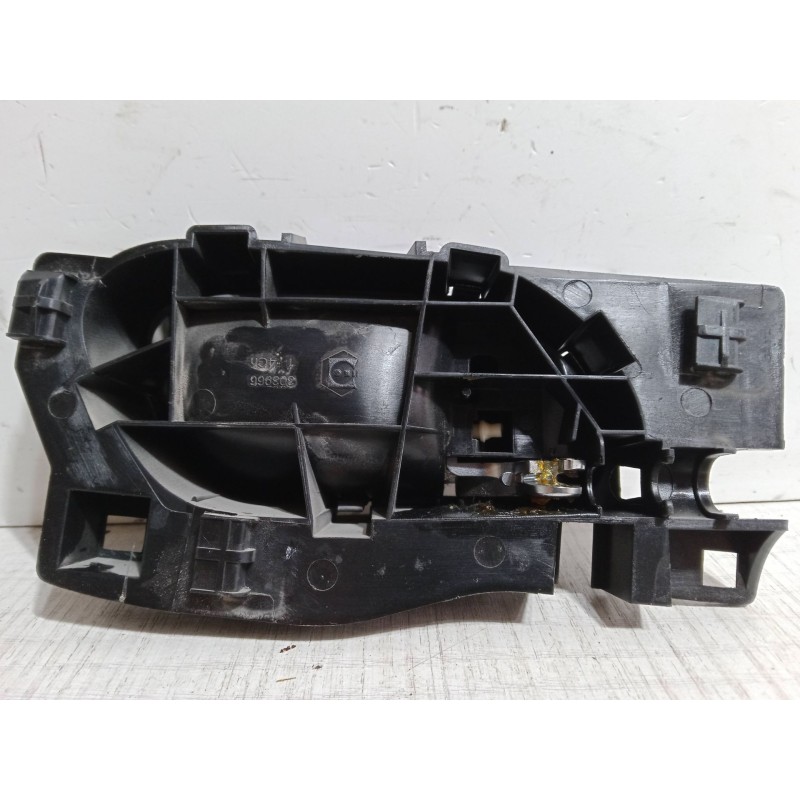 Recambio de maneta interior puerta trasera izquierda para peugeot 208 i (ca_, cc_) 1.2 vti 82 referencia OEM IAM   