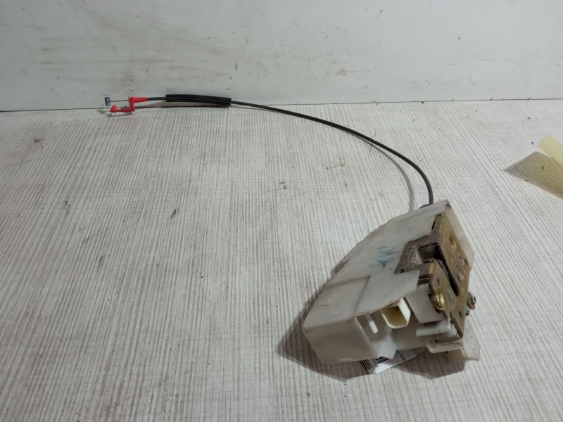 Recambio de cerradura puerta delantera derecha para ford fiesta iv (ja_, jb_) 1.3 i referencia OEM IAM A219A64CG  