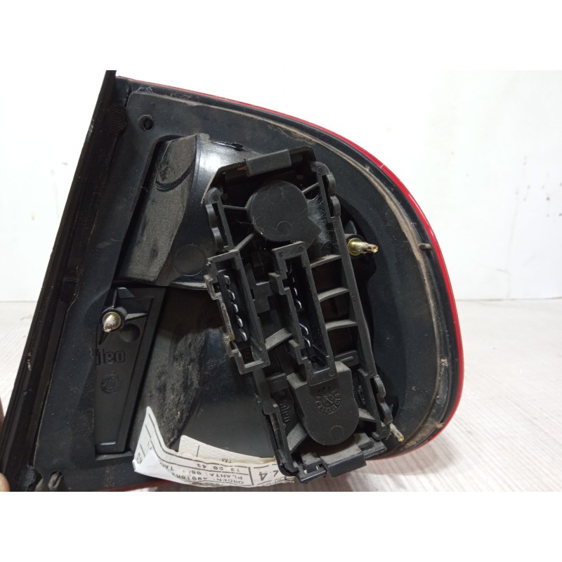 Recambio de piloto trasero izquierdo para seat cordoba (6k1, 6k2) 1.0 i referencia OEM IAM   