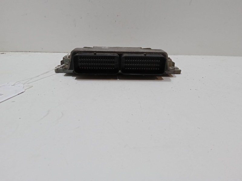 Recambio de centralita motor uce para dacia logan (ls_) 1.4 (lsoa, lsoc, lsoe, lsog) referencia OEM IAM 8200661124 S110140023 A 