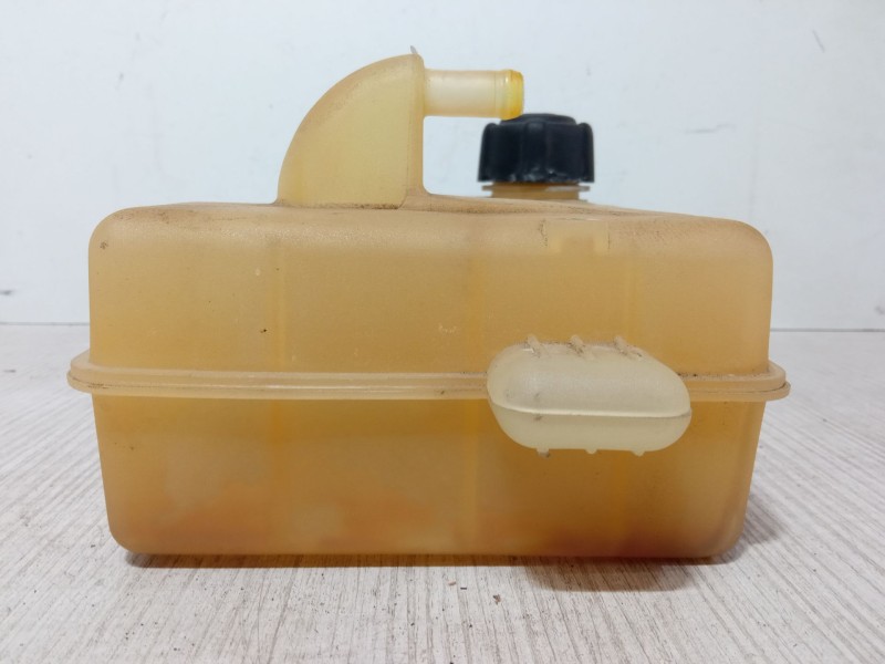 Recambio de botella expansion para renault twingo i (c06_) 1.2 16v (c06c, c06d, c06k) referencia OEM IAM    Recambio de botella expansion para renault twingo i (c06_) 1.2 16v (c06c, c06d, c06k) referencia OEM IAM