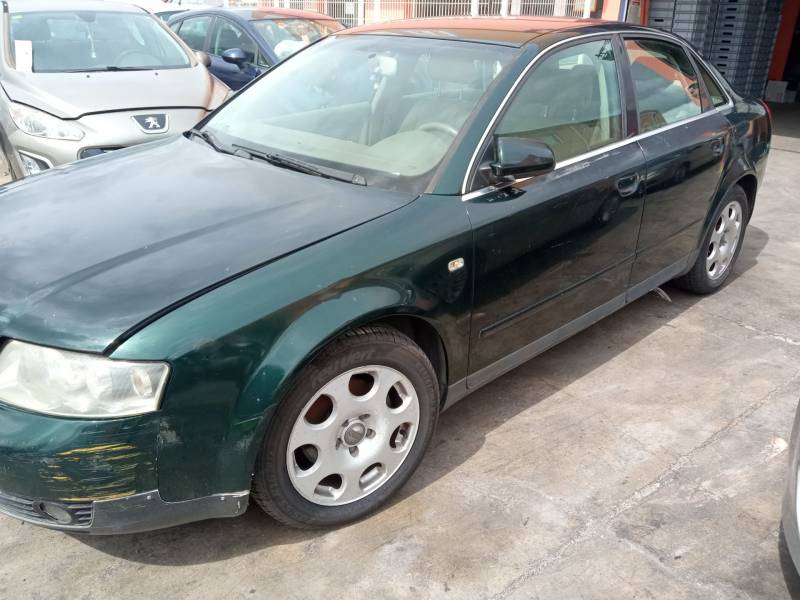 AUDI A4 B7 (8EC)