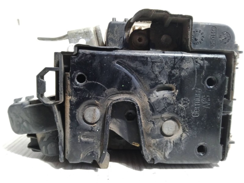 Recambio de cerradura puerta delantera derecha para volkswagen polo (6n2) 1.0 referencia OEM IAM   