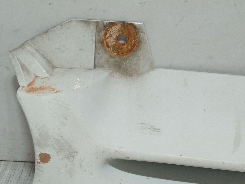 Recambio de rejillas capo para ford mondeo i sedán (gbp) 1.8 td referencia OEM IAM   