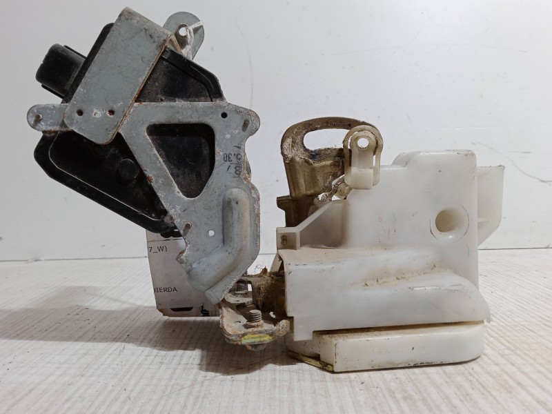Recambio de cerradura puerta trasera izquierda para mitsubishi montero iii canvas top (v6_w, v7_w) 3.2 di-d (v68w, v78w) referen