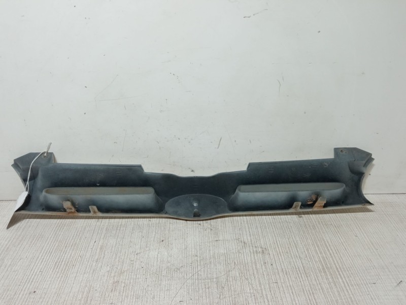 Recambio de rejillas capo para ford mondeo i sedán (gbp) 1.8 td referencia OEM IAM   