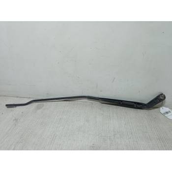 BRAZO LIMPIA DELANTERO DERECHO 