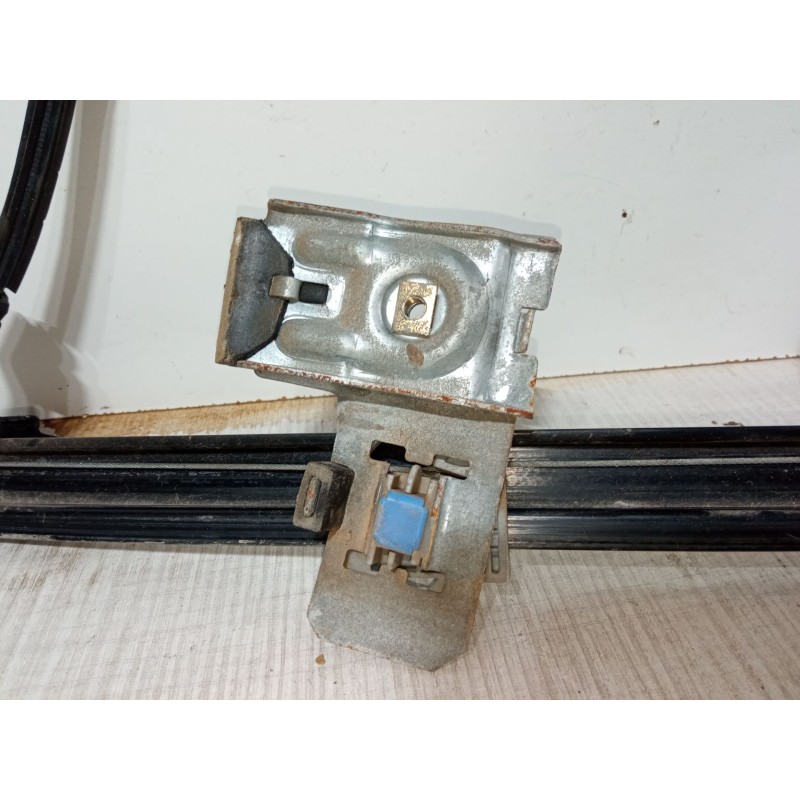 Recambio de elevalunas electrico delantero derecho para seat cordoba (6k1, 6k2) 1.0 i referencia OEM IAM FC696A/L2-16  