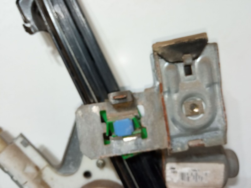 Recambio de elevalunas electrico delantero derecho para seat cordoba (6k1, 6k2) 1.0 i referencia OEM IAM FC696A/L2-16  