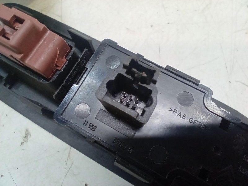 Recambio de mando elevalunas delantero izquierdo para peugeot 407 coupé (6c_) 2.7 hdi referencia OEM IAM   