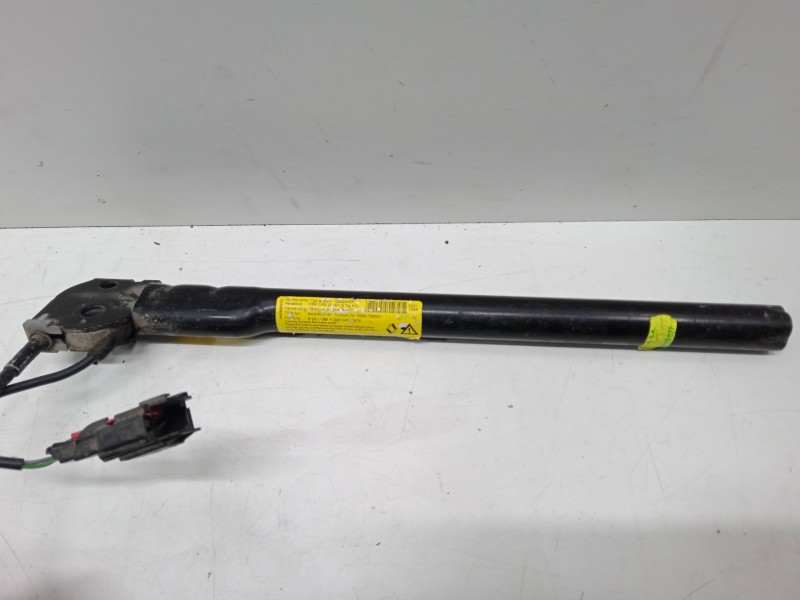 Recambio de cinturon seguridad delantero derecho para renault clio iii (br0/1, cr0/1) 1.2 16v (br02, br0j, br11, cr02, cr0j, cr1