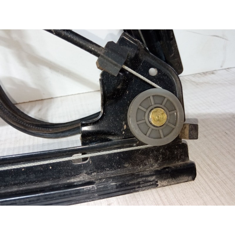 Recambio de elevalunas electrico delantero derecho para seat cordoba (6k1, 6k2) 1.0 i referencia OEM IAM FC696A/L2-16  