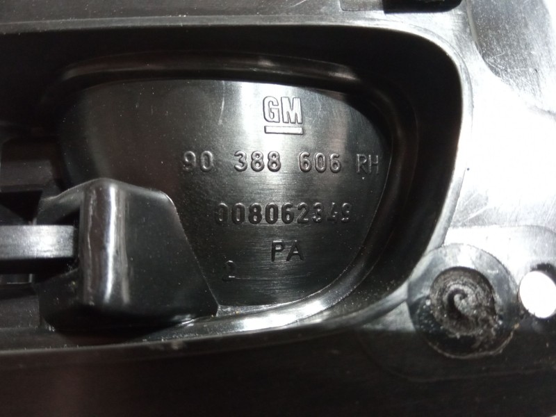 Recambio de maneta interior puerta delantera derecha para opel corsa b (s93) 1.0 i 12v (f08, f68, m68) referencia OEM IAM 903886