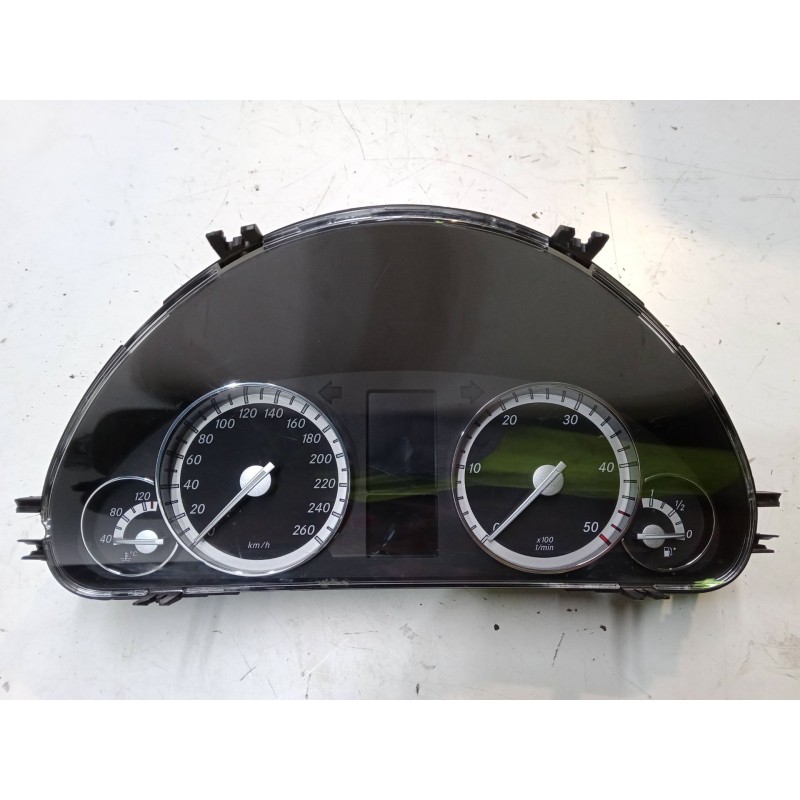 Recambio de cuadro instrumentos para mercedes-benz clase c (w203) c 220 cdi (203.008) referencia OEM IAM A2035403748  1100802660
