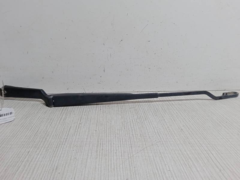 BRAZO LIMPIA DELANTERO IZQUIERDO 