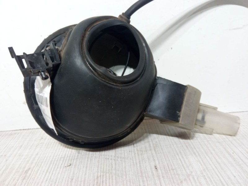 Recambio de tapa exterior combustible para peugeot bipper tepee 1.4 hdi referencia OEM IAM 1353354080  