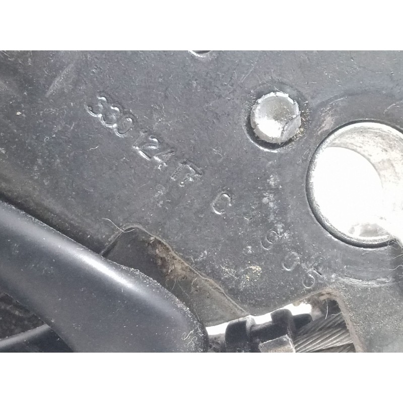 Recambio de anclaje cinturon delantero izquierdo para renault kangoo (kc0/1_) d 65 1.9 (kc0e, kc02, kc0j, kc0n) referencia OEM I