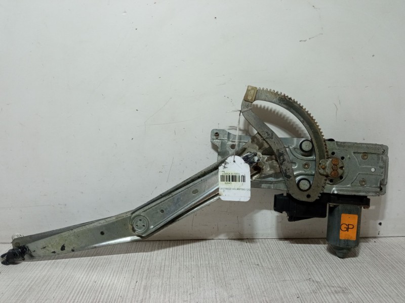 Recambio de elevalunas electrico delantero izquierdo para opel corsa b (s93) 1.0 i 12v (f08, f68, m68) referencia OEM IAM GM9052