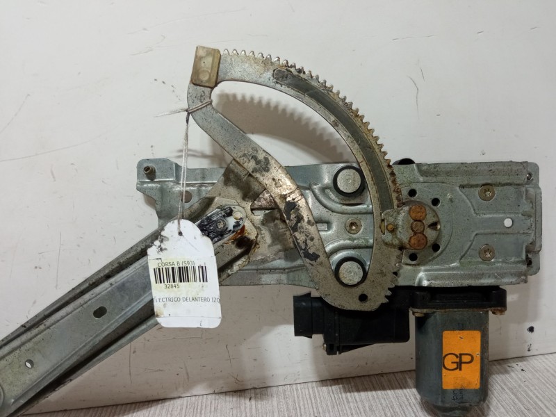Recambio de elevalunas electrico delantero izquierdo para opel corsa b (s93) 1.0 i 12v (f08, f68, m68) referencia OEM IAM GM9052