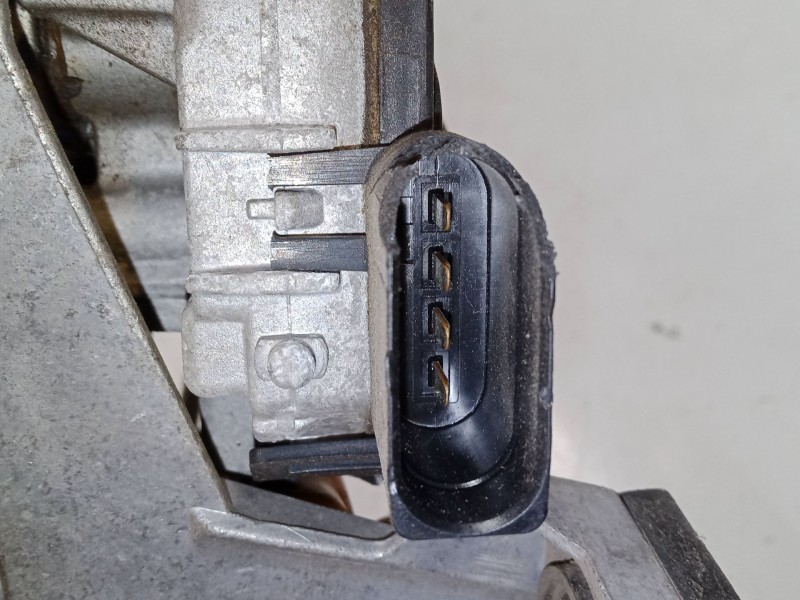 Recambio de motor limpia delantero para ford kuga i 2.0 tdci referencia OEM IAM 3397021368  8V4117504AD