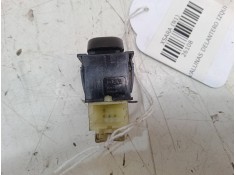 Recambio de mando elevalunas delantero izquierdo para citroën xsara (n1) 1.9 d referencia OEM IAM    2