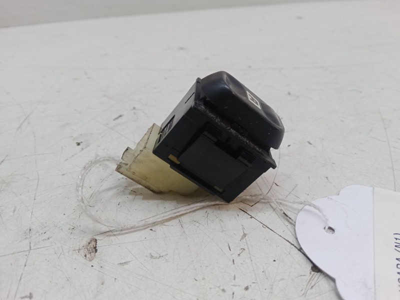 Recambio de mando elevalunas delantero izquierdo para citroën xsara (n1) 1.9 d referencia OEM IAM   