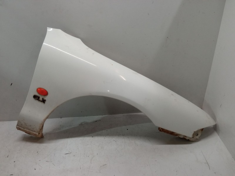 Recambio de aleta delantera derecha para ford mondeo i sedán (gbp) 1.8 td referencia OEM IAM   