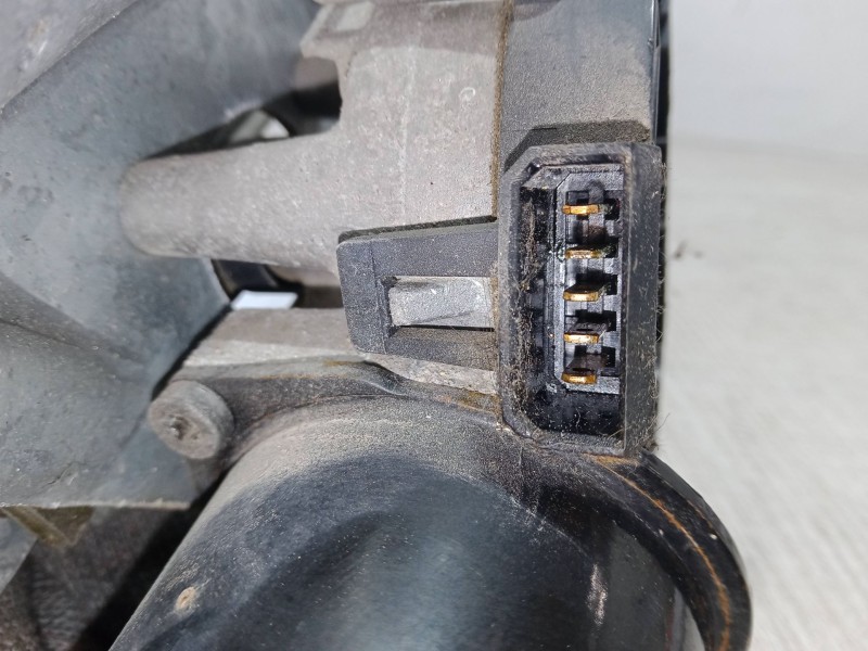 Recambio de motor limpia delantero para volkswagen polo (6n2) 1.4 referencia OEM IAM 0390241178  