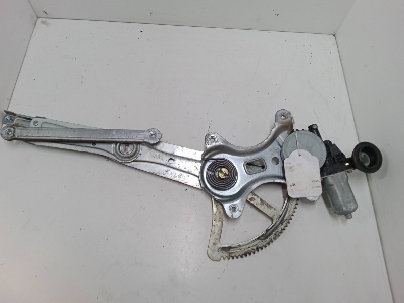 Recambio de elevalunas electrico delantero derecho para lexus rx (_u3_) 300 (mcu35_) referencia OEM IAM   