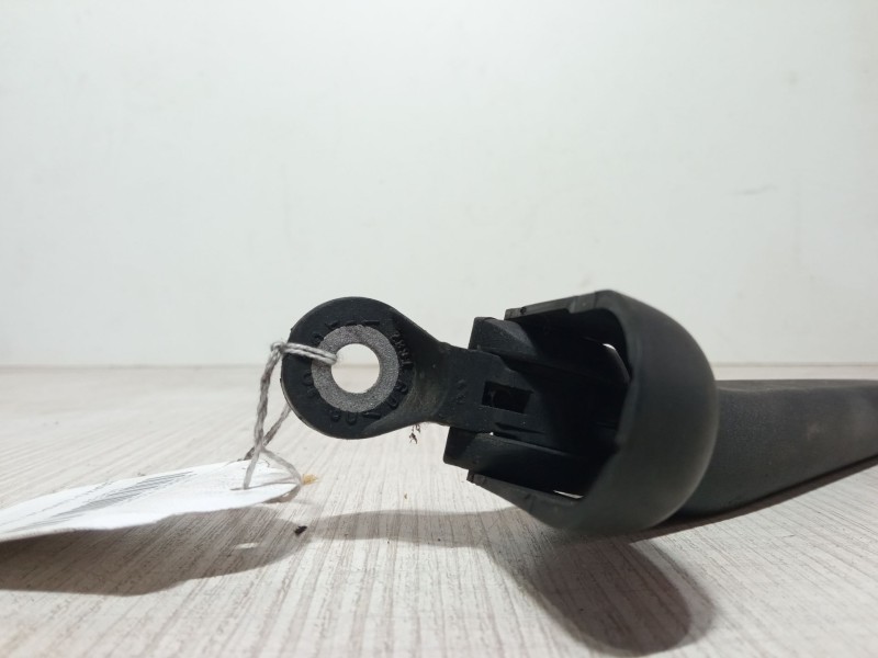 Recambio de brazo limpia trasero para peugeot bipper tepee 1.4 hdi referencia OEM IAM   