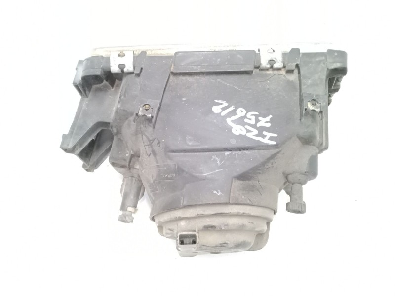 Recambio de faro izquierdo para audi 100 c3 avant (445, 446) 2.2 quattro referencia OEM IAM   