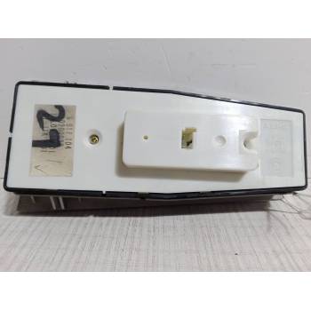 MANDO ELEVALUNAS DELANTERO IZQUIERDO 6917104 
