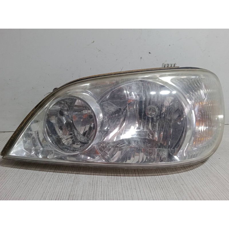 Recambio de faro izquierdo para kia carnival ii (gq) 2.9 crdi referencia OEM IAM   