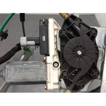 ELEVALUNAS ELECTRICO DELANTERO DERECHO 0206011001 