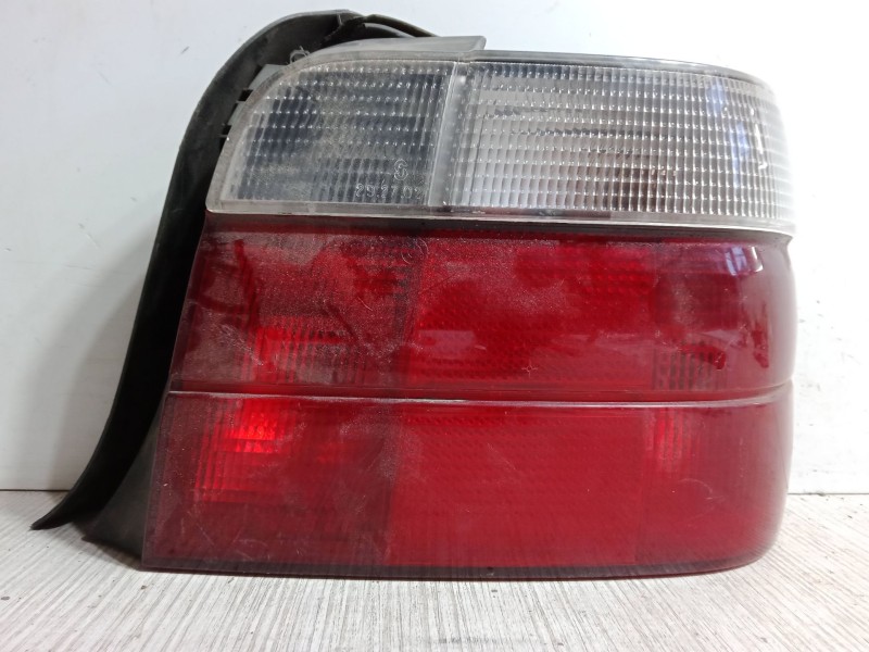 Recambio de piloto trasero derecho para bmw 3 compact (e36) 316 i referencia OEM IAM   