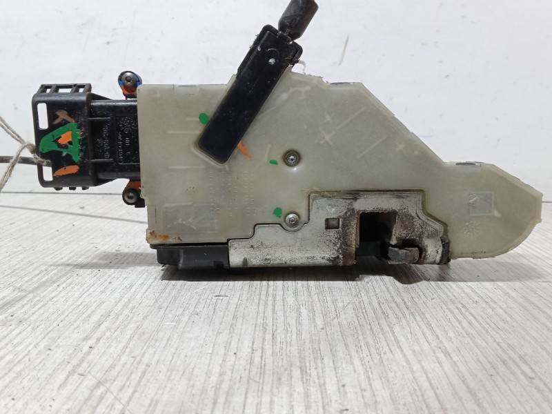 Recambio de cerradura puerta delantera derecha para peugeot 207/207+ (wa_, wc_) 1.6 hdi referencia OEM IAM   