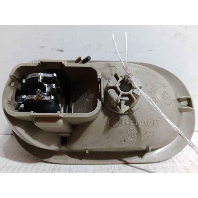 Recambio de maneta interior puerta delantera derecha para renault grand scénic ii (jm0/1_) 1.9 dci (jm14) referencia OEM IAM   