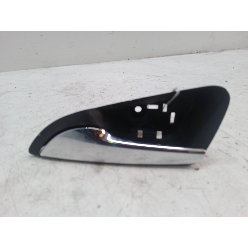 Recambio de maneta interior puerta delantera izquierda para opel astra j (p10) 1.7 cdti (68) referencia OEM IAM   