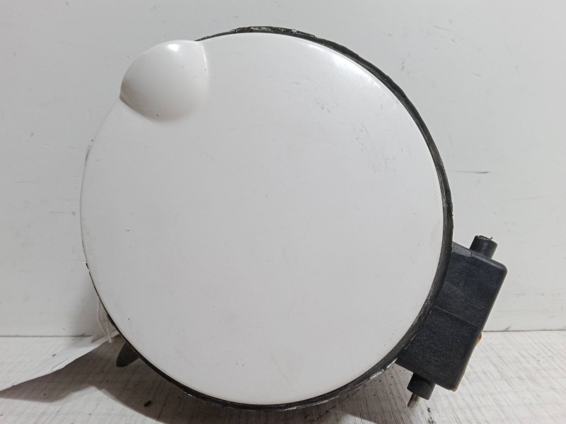 Recambio de tapa exterior combustible para volkswagen polo (6n2) 1.4 referencia OEM IAM   